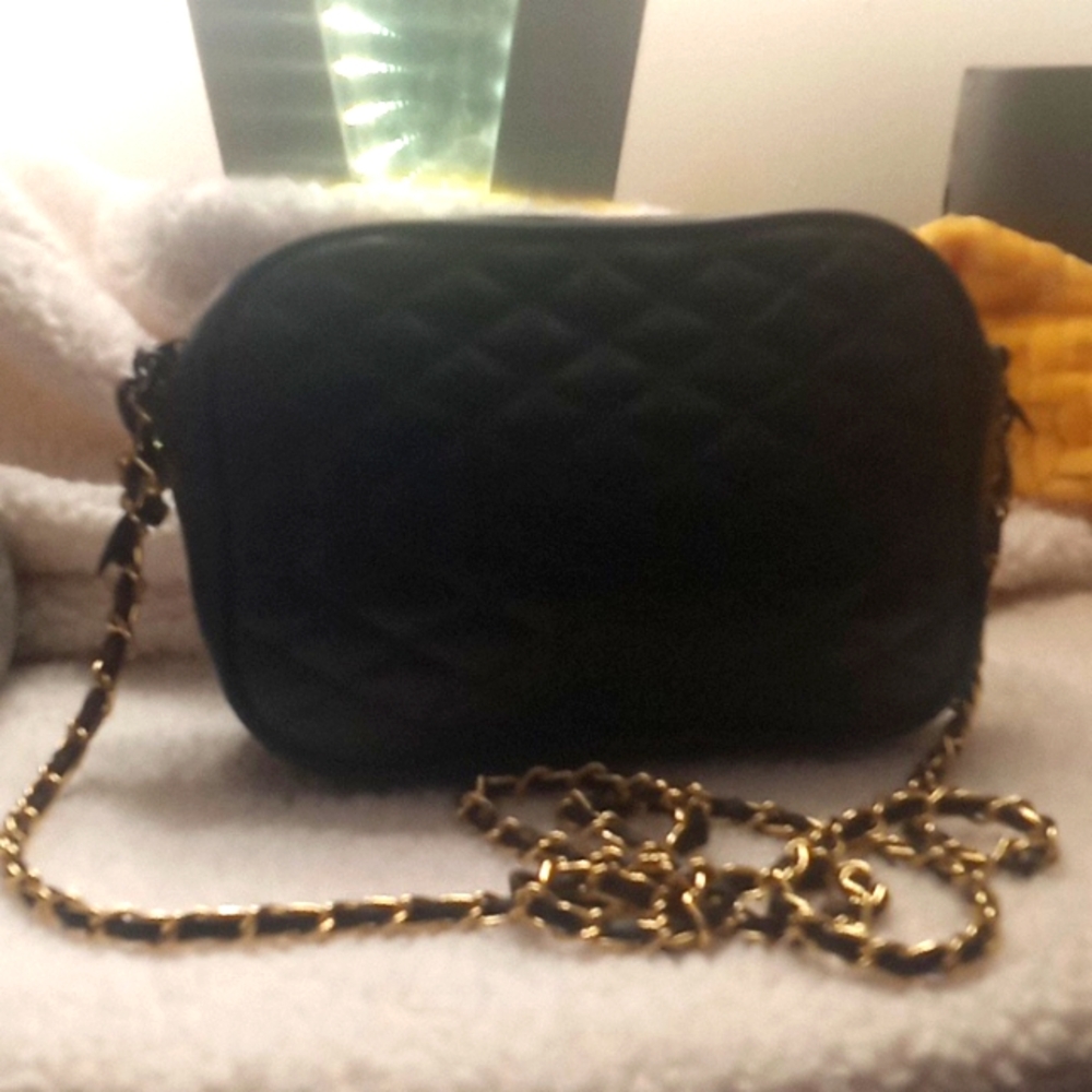 Pre-loved Black and Gold purse